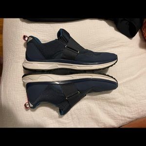 TIEM CYCLE SHOES